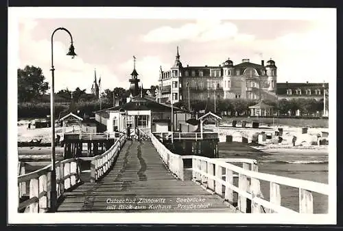 AK Zinnowitz, Seebrücke mit Blick zum Kurhaus Preussenhof