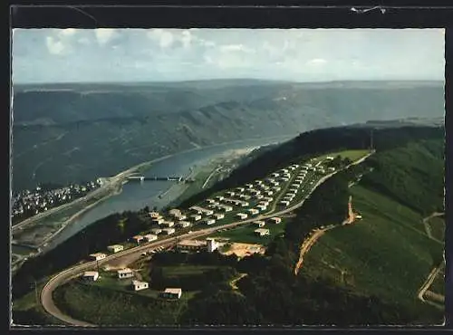 AK Kröv /Mosel, Feriendorf Mont-Royal aus der Vogelschau