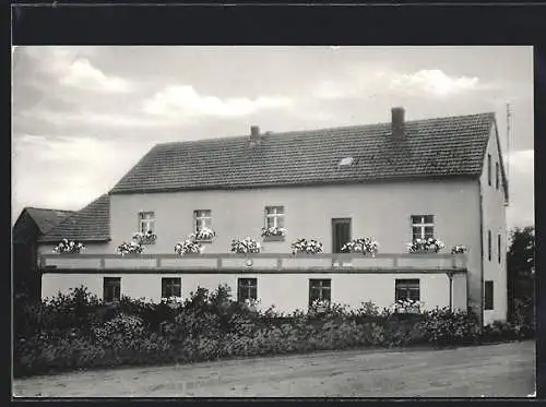 AK Gipperath /Krs. Wittlich, Gasthaus und Hotel-Pension Peter Holz