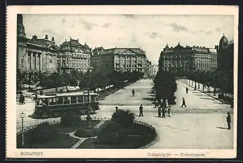 AK Budapest, Freiheitsplatz, Strassenbahn