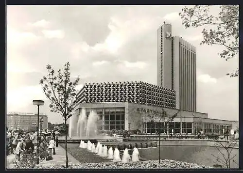 AK Karl-Marx-Stadt, Blick auf die Stadthalle