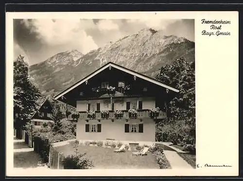 AK Bayr. Gmain, Das Gasthaus Fermdenheim Rosl gegen den Bergkamm