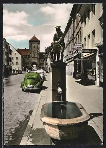 AK Villingen /Schwarzwald, Radmacherbrunnen und Riet-Tor