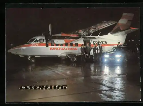 AK Kurzstreckenflugzeug L-410 der Interflug nach der Landung