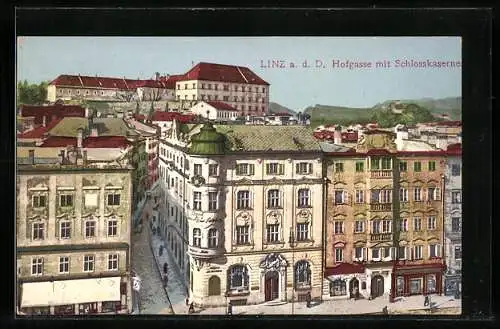 AK Linz a. d. D., Hofgasse mit Schlosskaserne