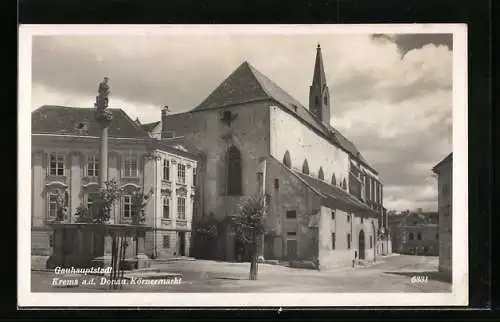 AK Krems a. d. Donau, Körnermarkt mit Kirche