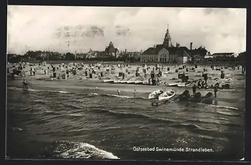 AK Swinemünde, Blick auf den Strand vom Wasser aus