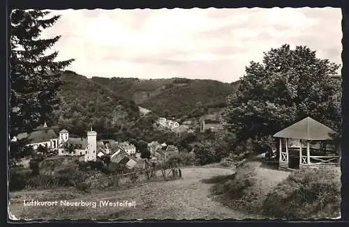 AK Neuerburg /Westeifel, Ortsansicht vom Bergweg aus