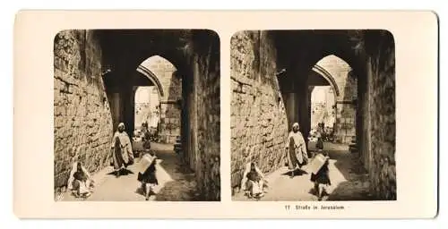 Stereo-Fotografie NPG, Berlin, Ansicht Jerusalem, Seitenstrasse in der Stadt mit Bettelknaben, Strassenkinder