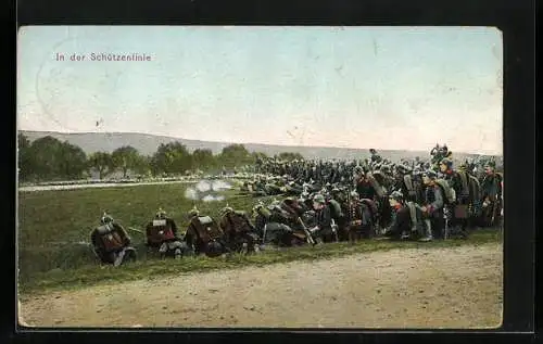 AK Infanterie-Soldaten in Uniform in der Schützenlinie