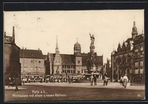 AK Halle a. S., Marktplatz mit Strassenbahn und altem u. neuen Rathaus