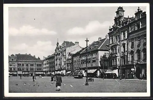 AK Pilsen, Strassenpartie mit Gebäudeansicht