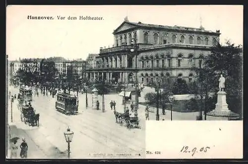 AK Hannover, Strassenbahn und Litfasssäule vor dem Hoftheater