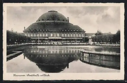 AK Hannover, Stadthalle mit Teich