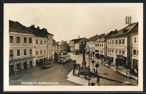 AK Rohrbach /Mühlkreis, Hauptplatz mit Geschäften und Mariensäule