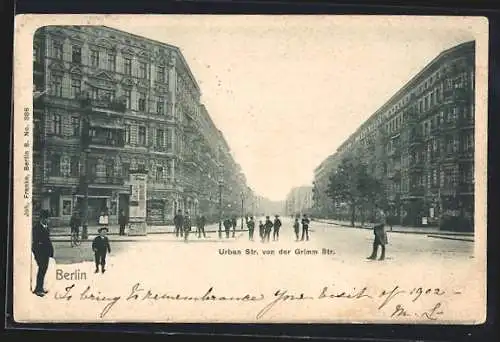 AK Berlin-Kreuzberg, Urbanstrasse von der Grimmstrasse mit Litfasssäule