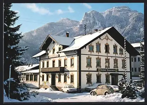 AK Flintsbach /Inn, Gasthof und Pension Dannerwirt im Winter, VW-Käfer