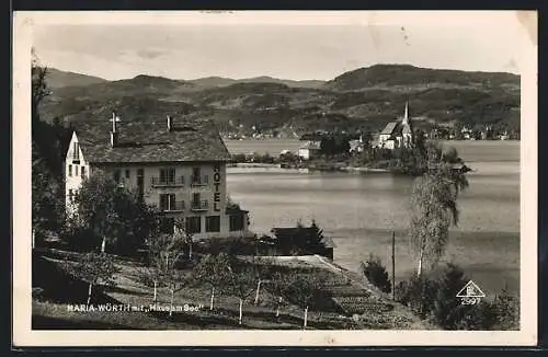 AK Maria-Wörth, Panorama mit Hotel Haus am See