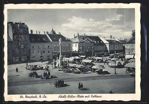 AK Wiener-Neustadt, Platz mit Rathaus