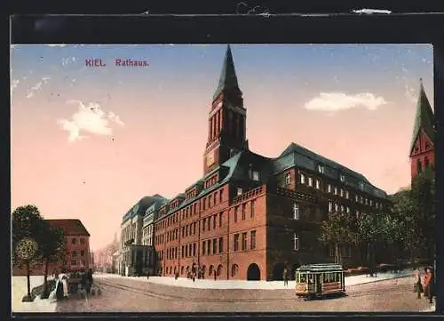 AK Kiel, Rathaus mit Strassenbahn