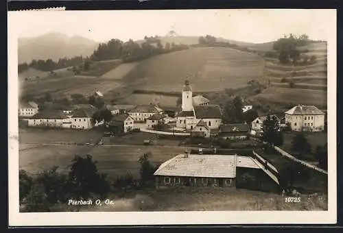 AK Pierbach /O. Oe., Ortsansicht mit Kirche