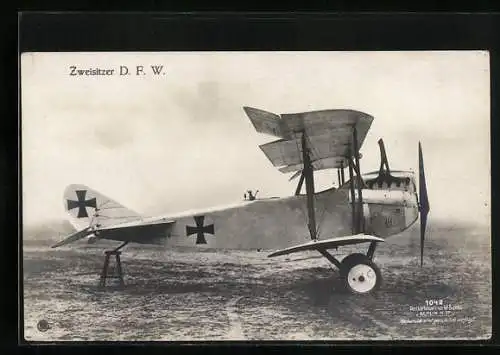 Foto-AK Sanke Nr. 1042: Zweisitzer D. F. W., Flugzeug