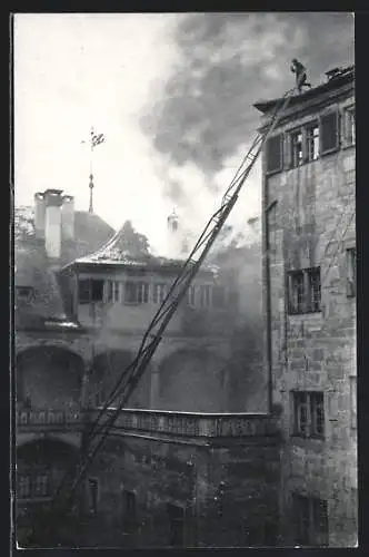 AK Stuttgart, Brand des Alten Schlosses 1931