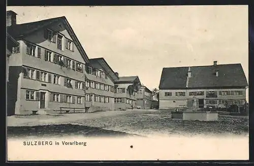 AK Sulzberg in Vorarlberg, Platzpartie mit Brunnen und Gasthaus