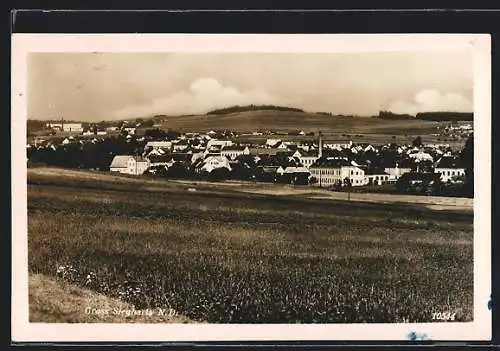 AK Gross Siegharts /N. D., Ortsansicht aus der Vogelschau