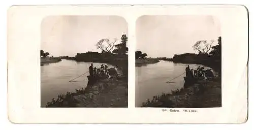 Stereo-Fotografie NPG, Berlin, Ansicht Cairo, Ägypter beladen Ruderboot mit Vieh und Heu am Nil-Kanal