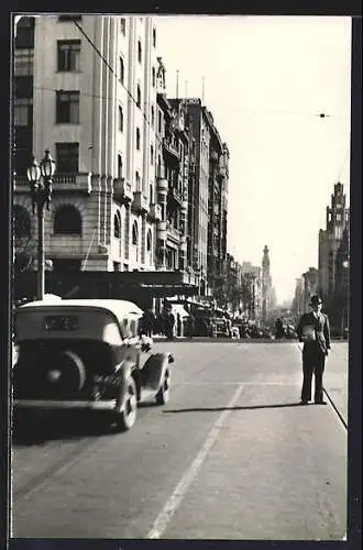 Foto-AK Melbourne, Strassenpartie mit Autos