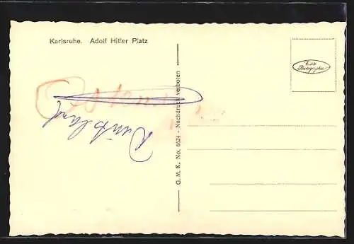 AK Karlsruhe,  Platz mit Strassenbahn und Pyramide