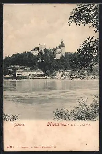 AK Ottensheim a. d. Donau, Flusspartie mit Blick zum Schloss