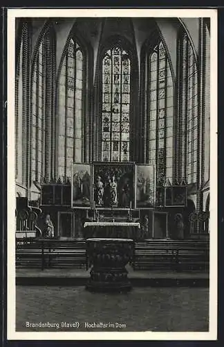 AK Brandenburg /Havel, Hochaltar im Dom