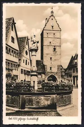 AK Dinkelsbühl, Altrathausplatz mit Löwenbrunnen
