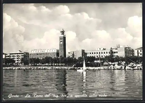 AK Gaeta, La Torre del big ben a speccio sulla rada