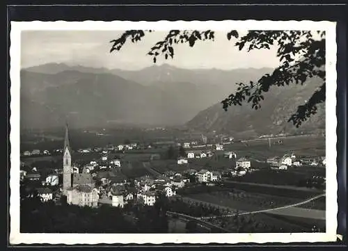 AK Terlano, Ortsansicht mit Gebirge