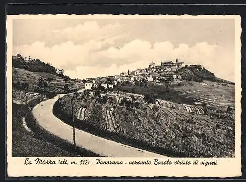 AK La Morra, Panorama, versante Barolo striato di vigneti