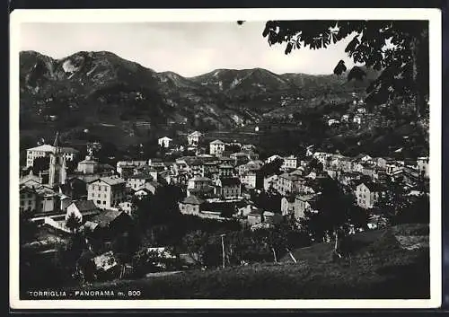 AK Torriglia, Ortsansicht mit Bergpanorama