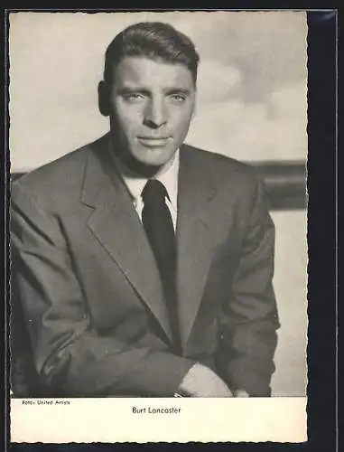 AK Schauspieler Burt Lancaster im Anzug porträtiert