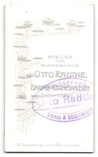 Fotografie Otto Radtke, Barmen-Rittershausen, Bahnhofstr. 7, Junge Dame mit Haarknoten