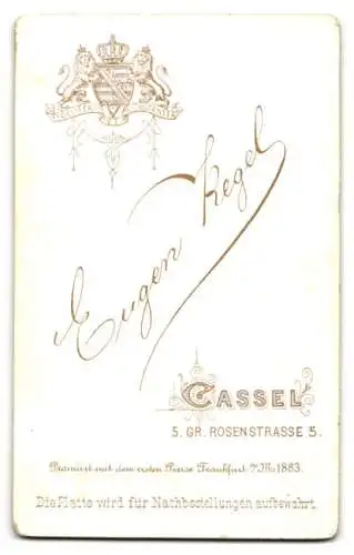 Fotografie Eugen Kegel, Cassel, Gr. Rosenstr. 5, Bürgerliche Dame mit Hochsteckfrisur
