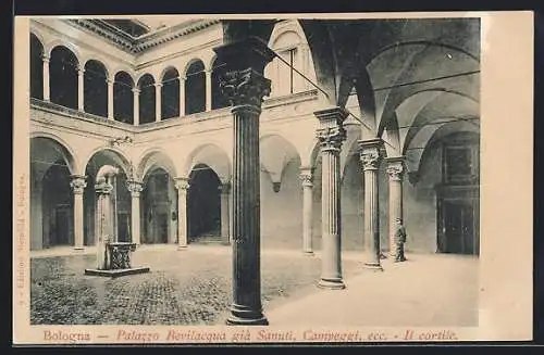 AK Bologna, Palazzo Bevilacqua già Sanuti, Campeggi ecc., Il cortile