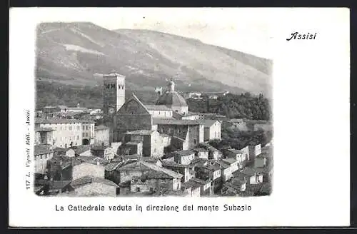 AK Assisi, La Cattedrale veduta in direzione del monte Subasio