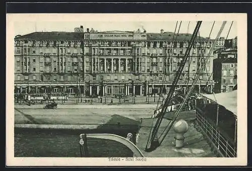 AK Trieste, Hotel Savoia