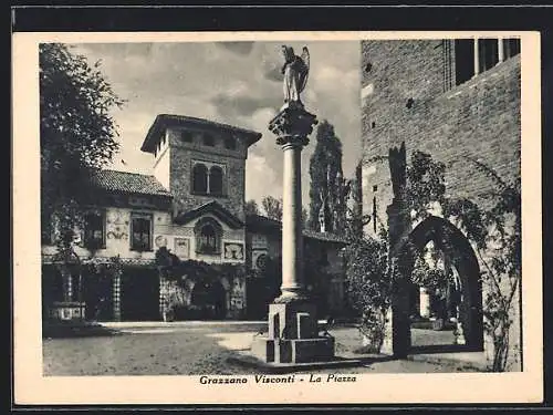 AK Vigolzone, Grazzano Visconti, La Piazza