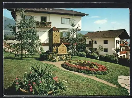 AK Dorf Tirol b. Meran, Pension Lederwaren mit Garten