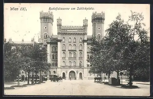 AK Wien, Rudolfskaserne am Schlickplatz, Strassenbahn und Kutsche