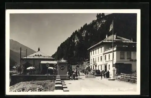 AK Brenner, Grenze mit Blick nach Italien