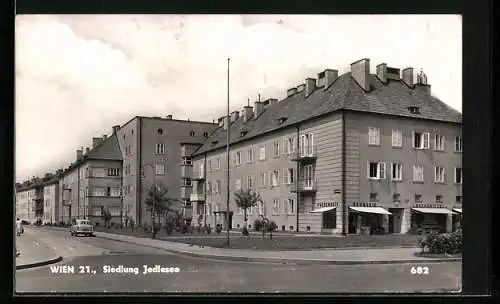 AK Wien, Strassenpartie in der Siedlung Jedlesee